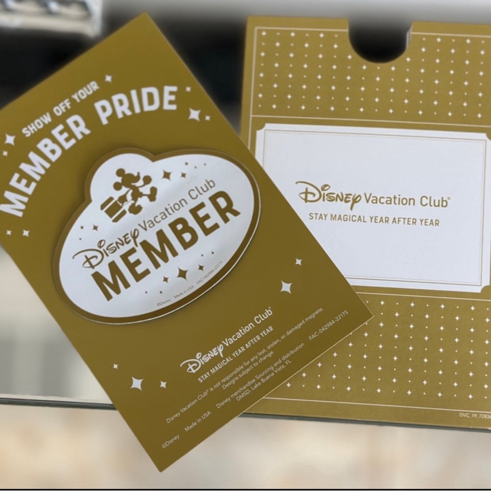 New gold, Disney vacation club member pride magnet.